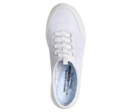 Skechers Relaxed Fit: Glide-Step Comfort