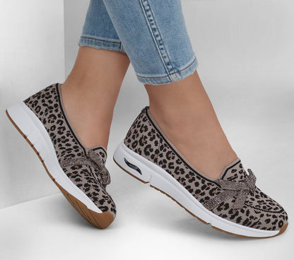 Skechers Martha Stewart: Arch Fit Living